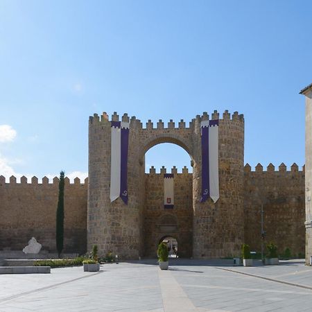 Balcony View To Avila'S Alcazar Zewnętrze zdjęcie
