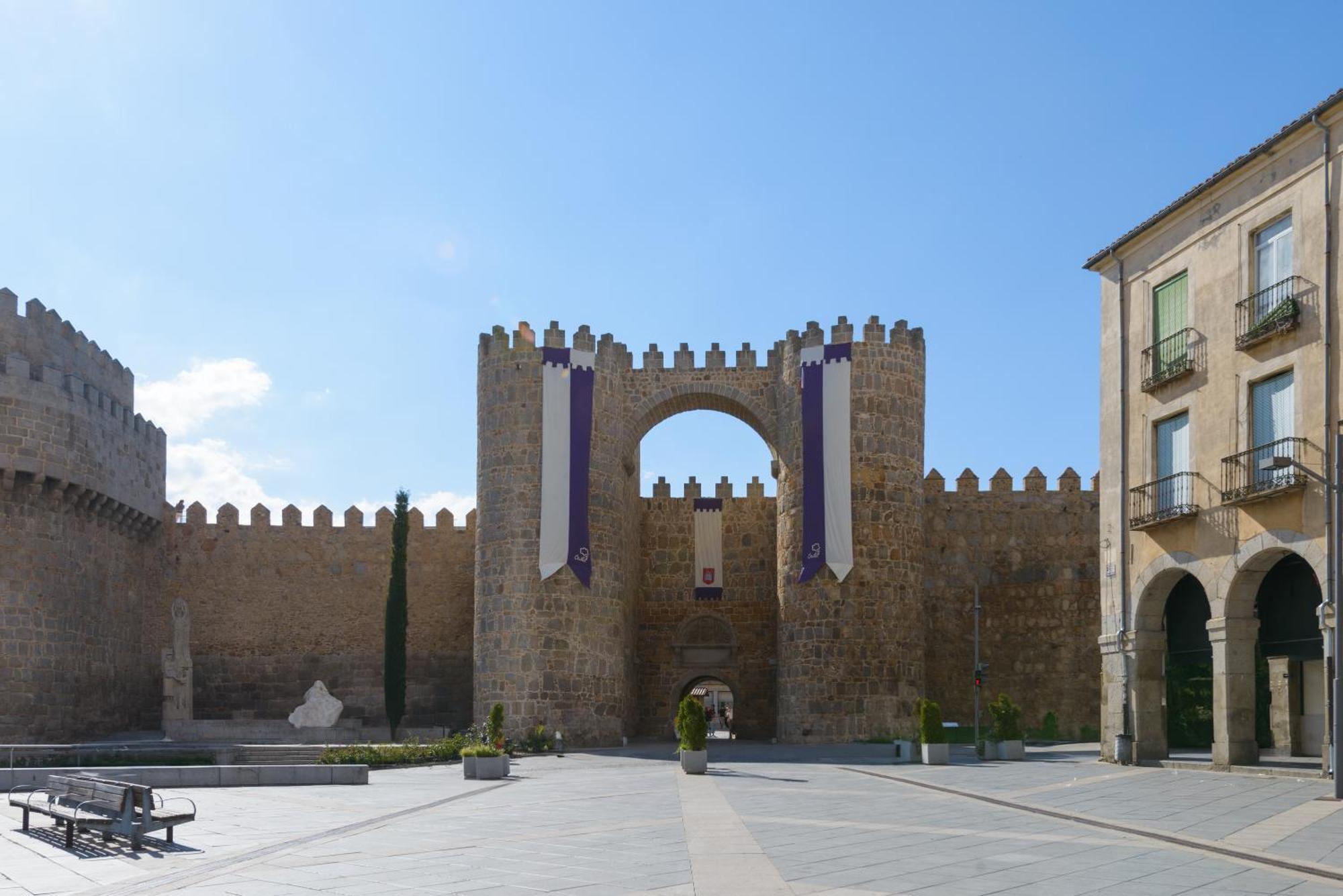 Balcony View To Avila'S Alcazar Zewnętrze zdjęcie